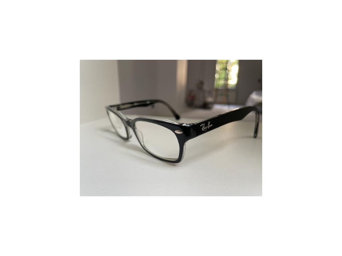 Ray-Ban - noir et transparente