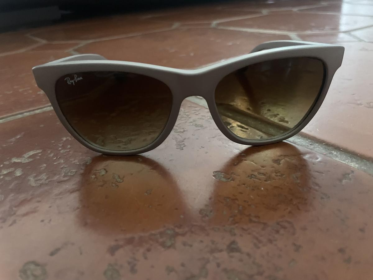 RayBan - RB4184