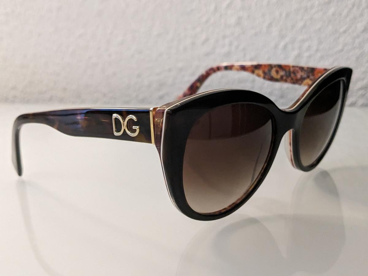 Dolce & Gabbana - DG4217