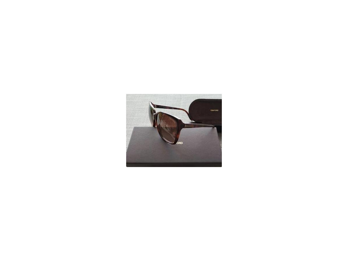 TOM FORD - FT228