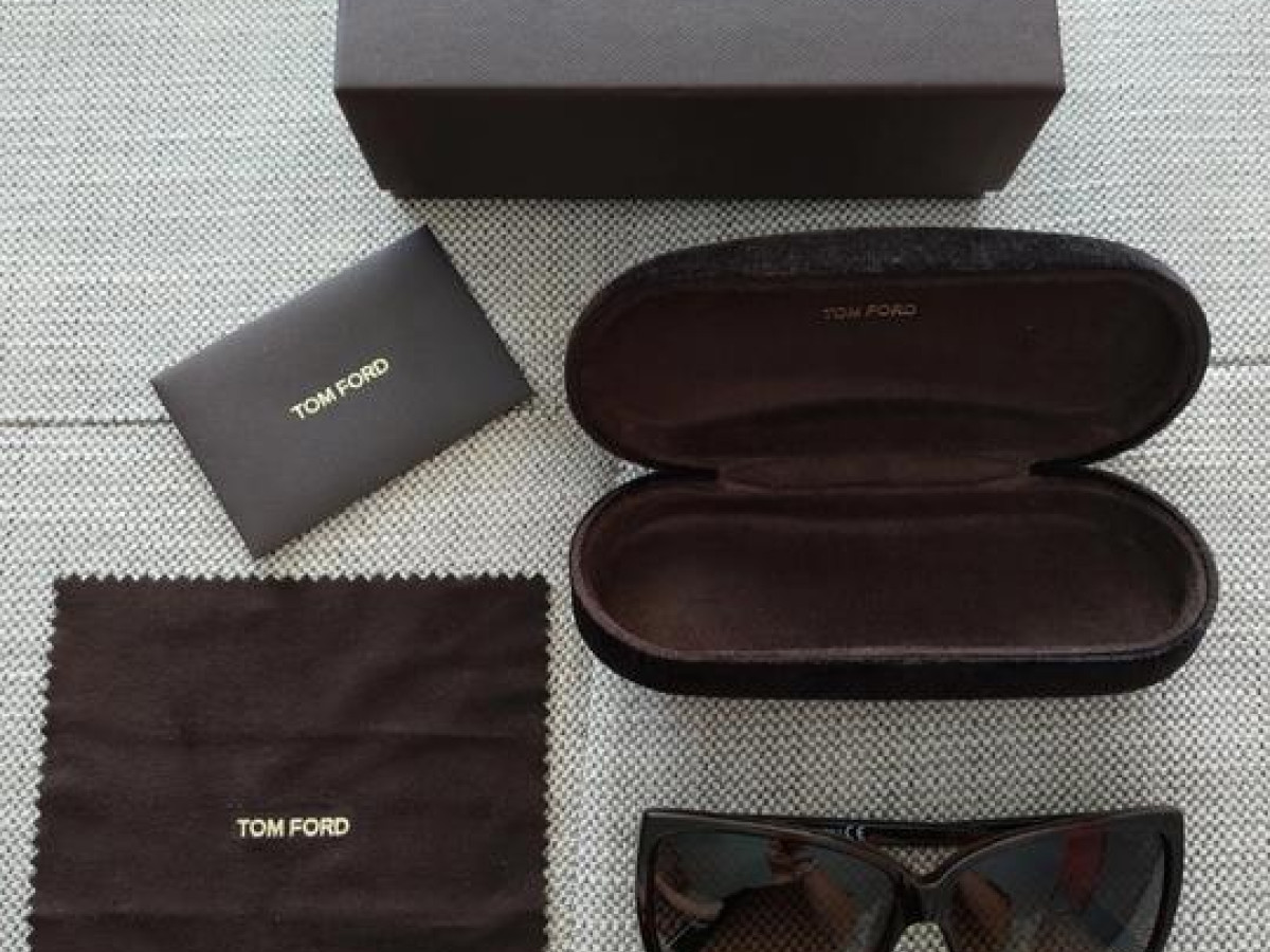 TOM FORD - FT228