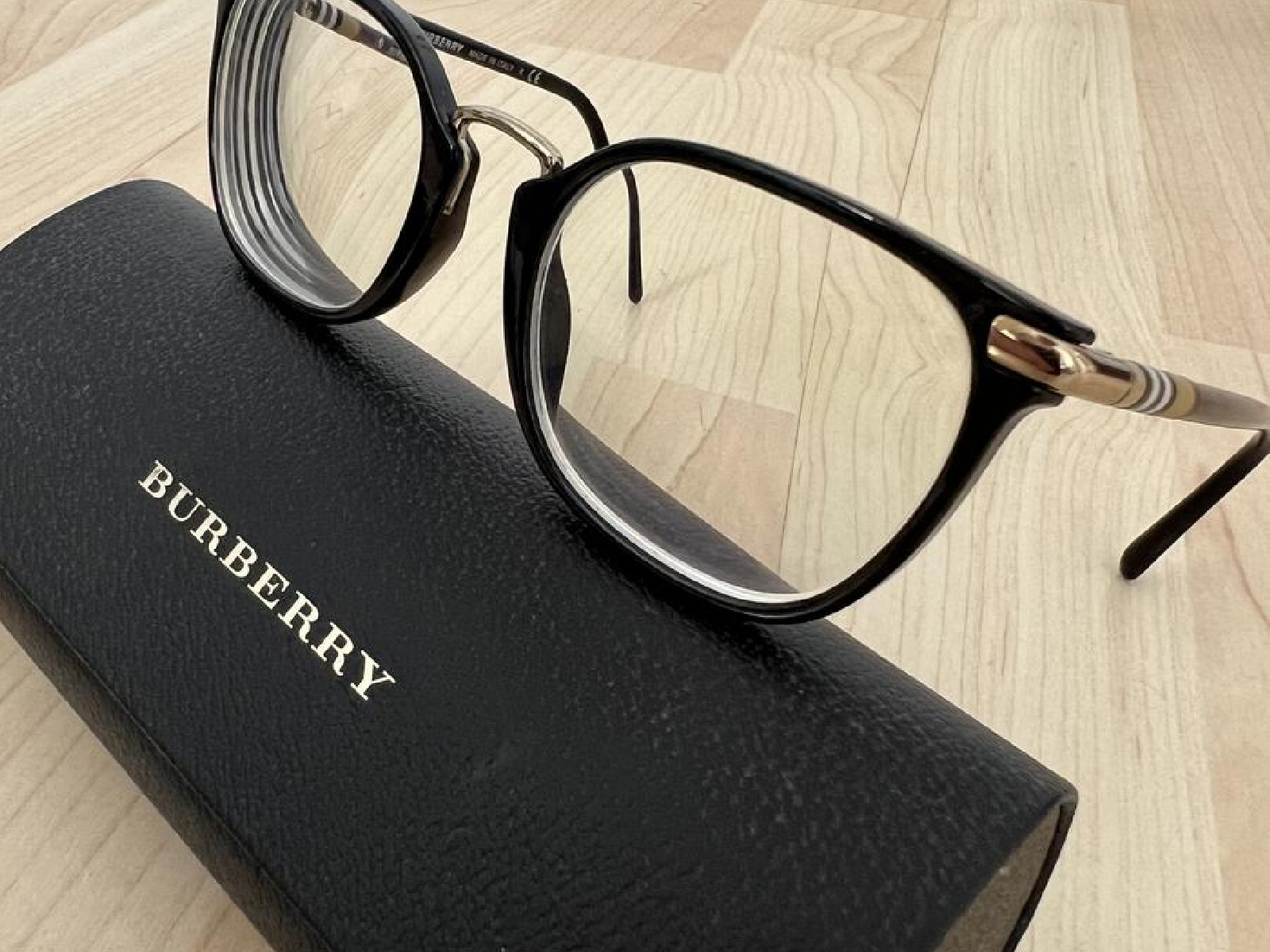 Burberry be 2269 best sale