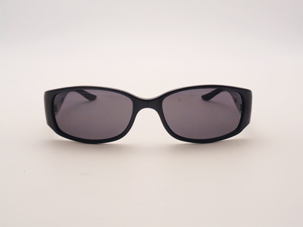 Guess - GU 7121