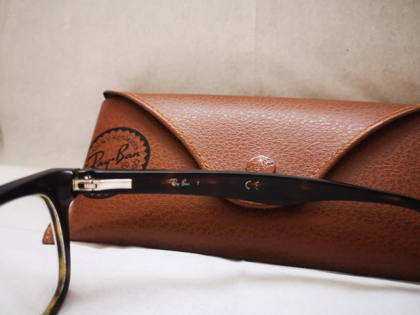 RAY-BAN - RB2132