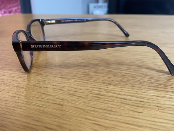 Burberry - B2201