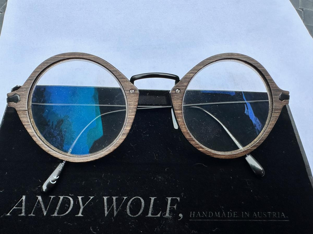 ANDY WOLF - LOC006N