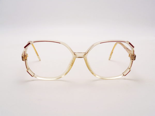 ESSILOR- 54-15