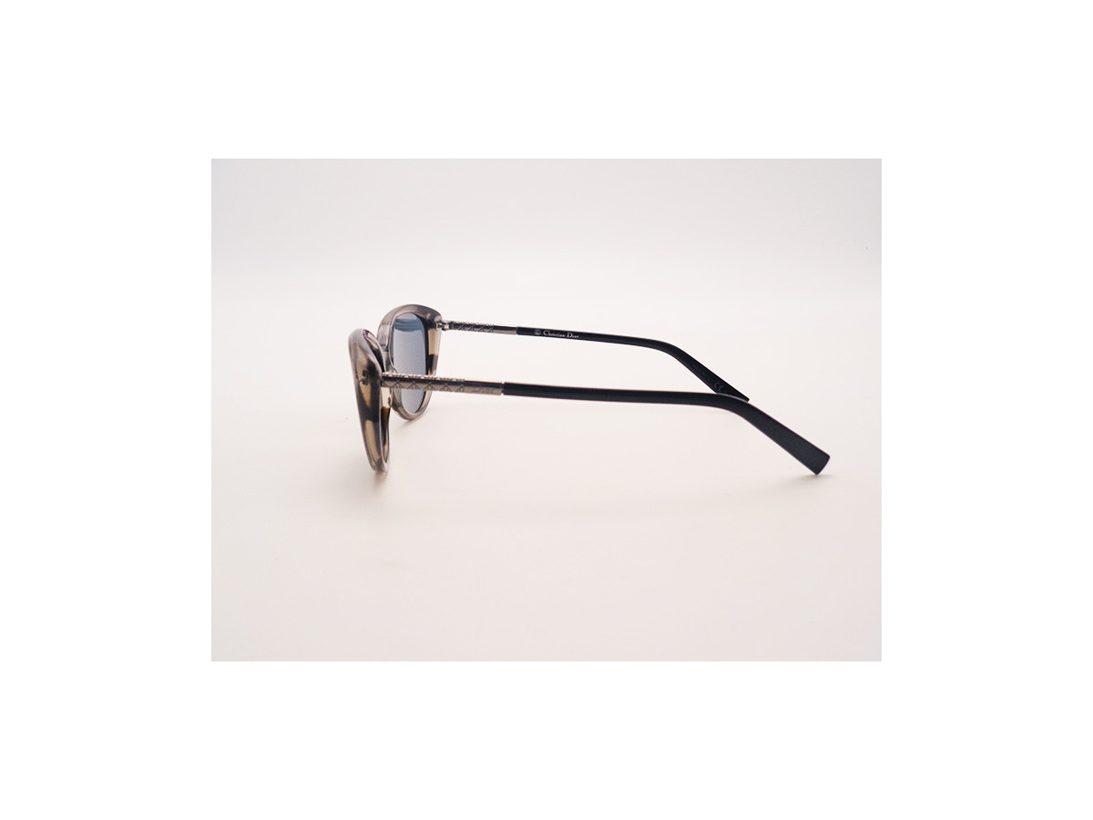 Dior - XM070