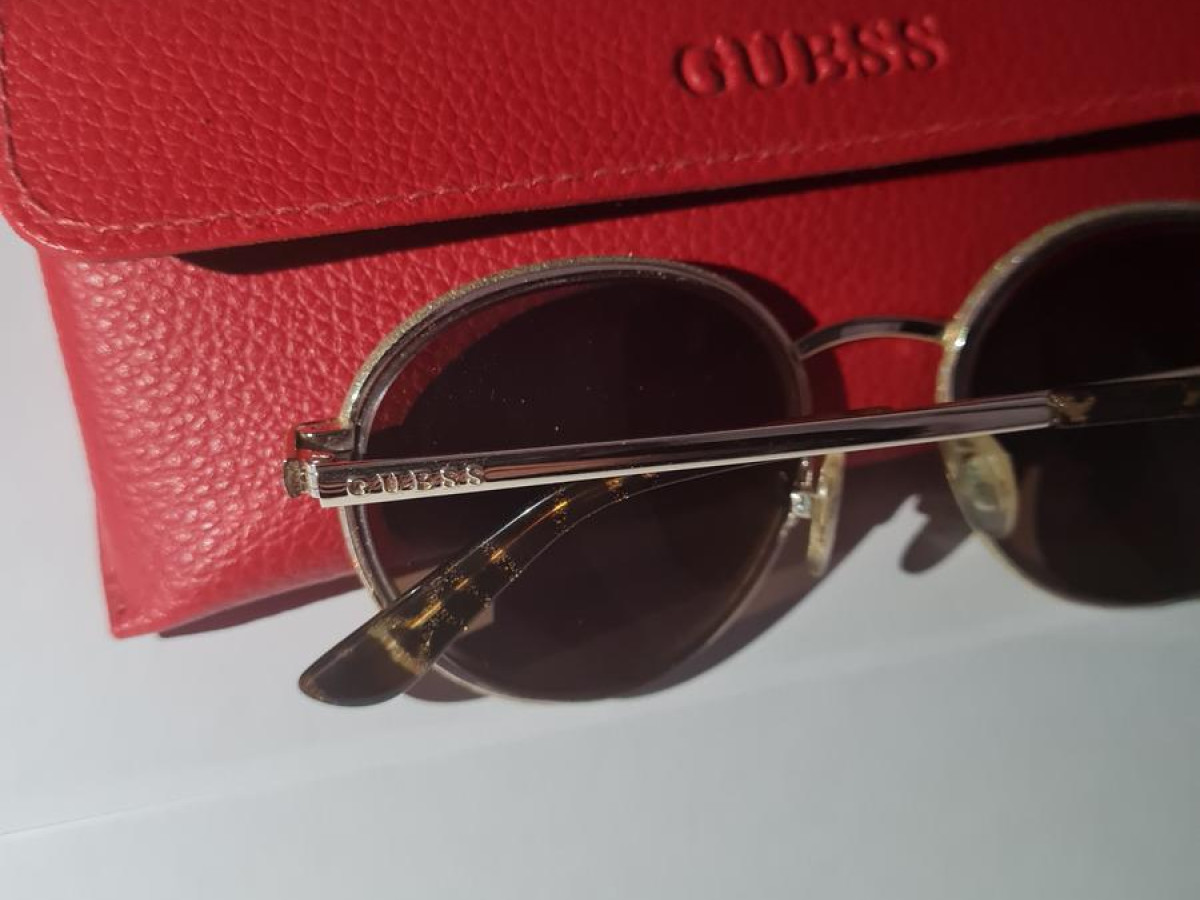 GUESS - GU7556 32F