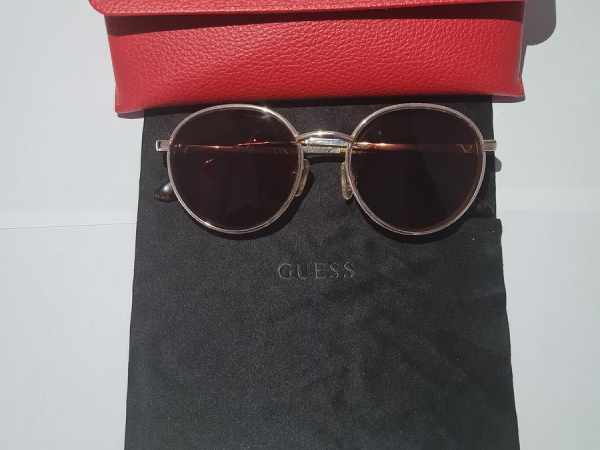 GUESS - GU7556 32F