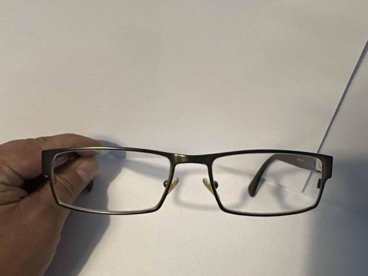 Giorgio Armani - GA810