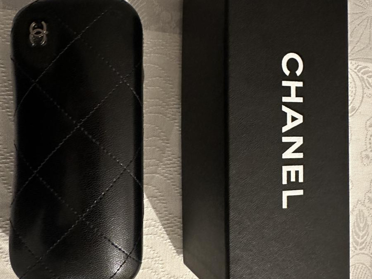CHANEL - 3281