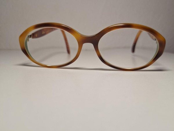 Christian Lacroix - 6215