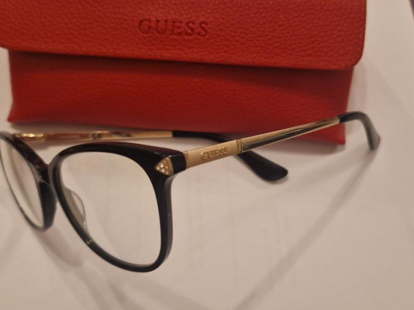 Guess - GU2632S