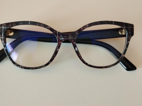 Dolce & Gabbana - DG3322