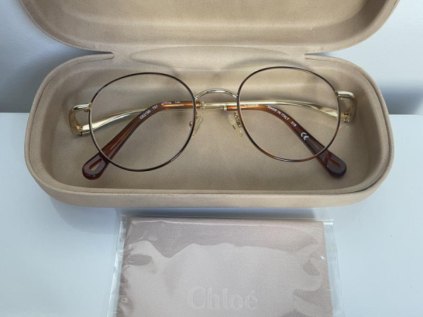 Chloé