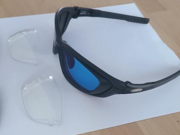 Oakley - multiverres