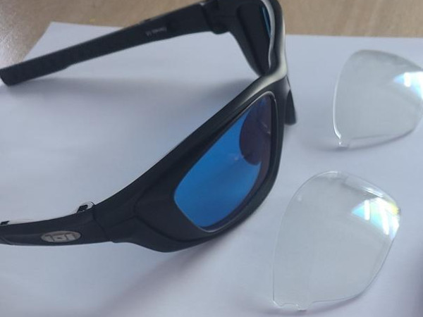 Oakley - multiverres
