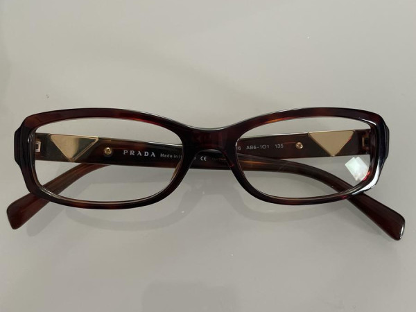 Prada - VPR 10N