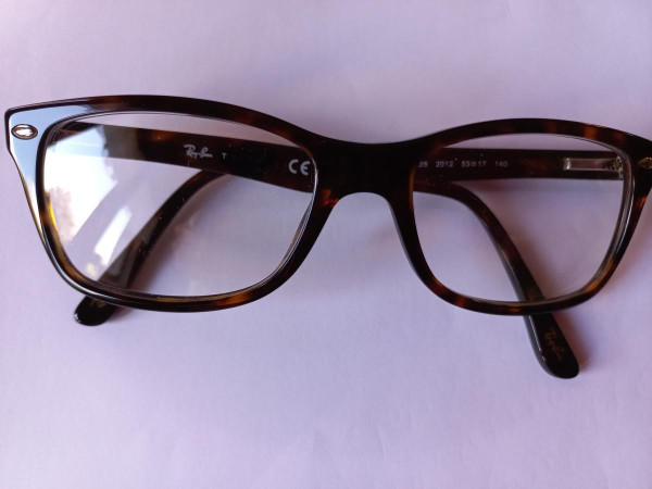 RAY-BAN - RB 5228 NEUVES