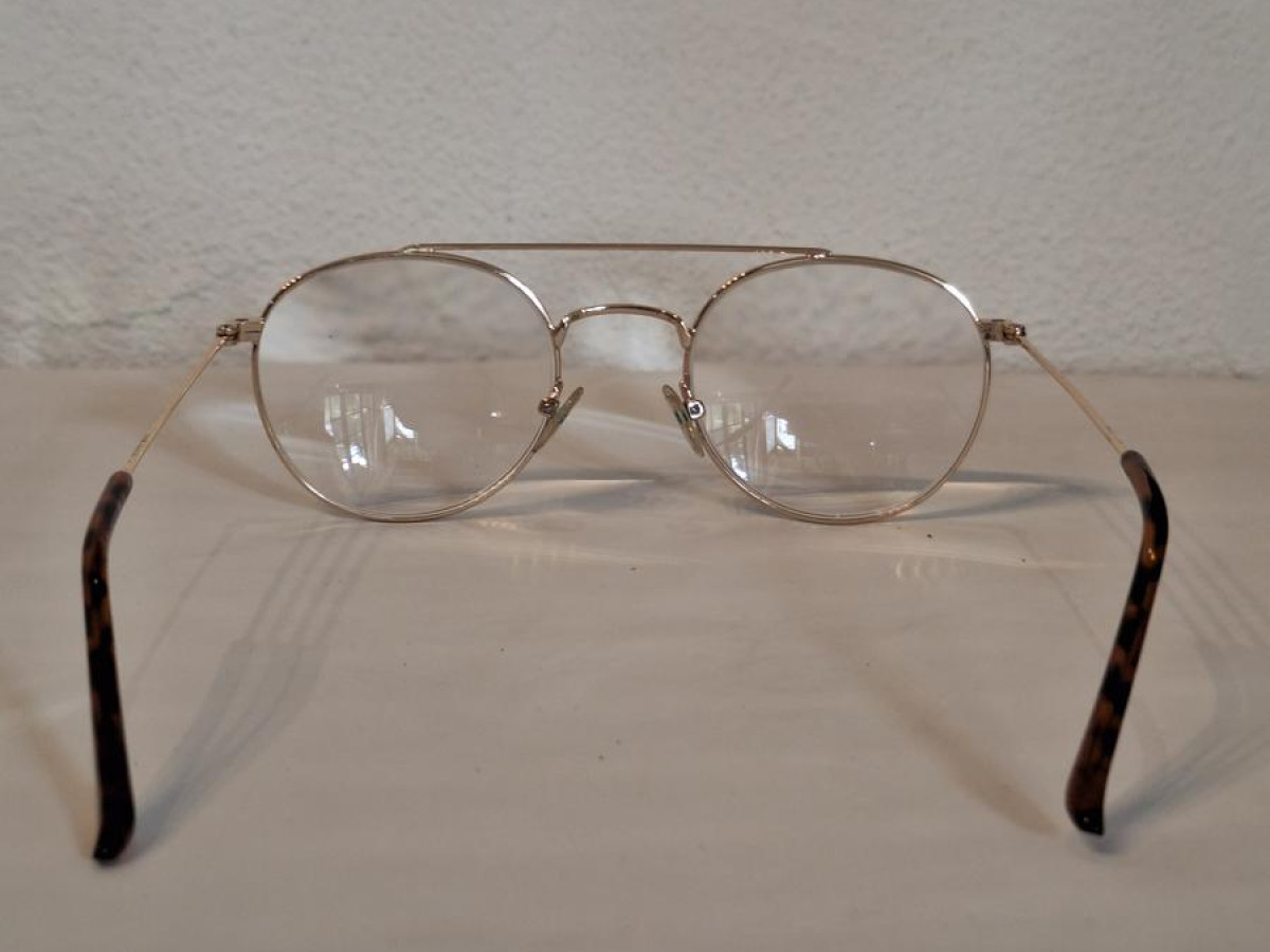 pol 832 C2    50/20   145   S01