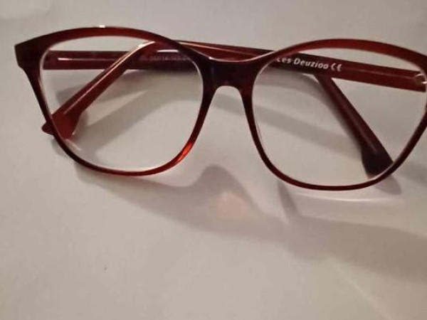 Les Deuzioo 5049 5614-143 C4