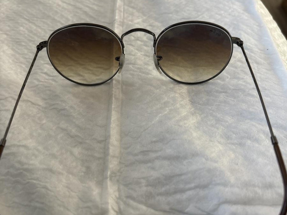 Ray-Ban