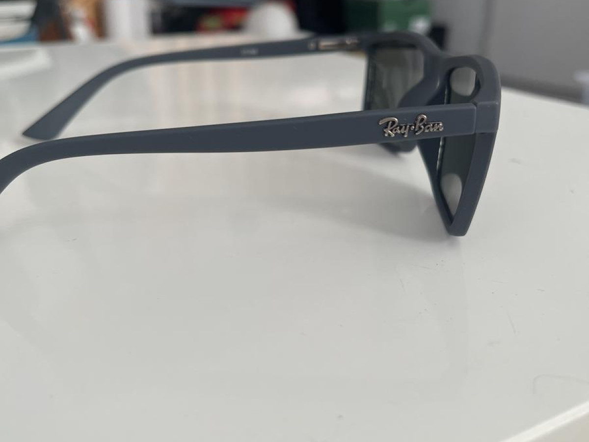 Ray Ban 25385