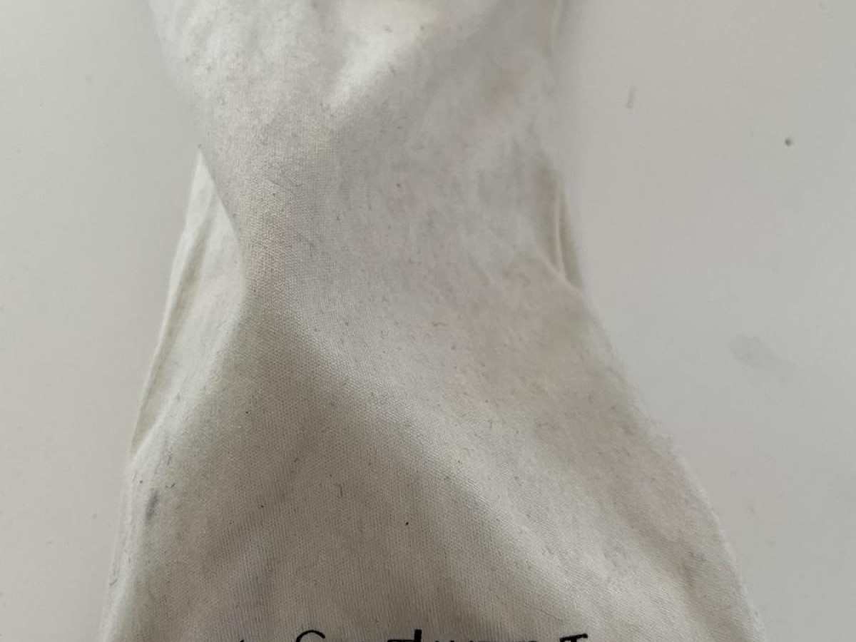 Yves Saint-Laurent -ysl2356