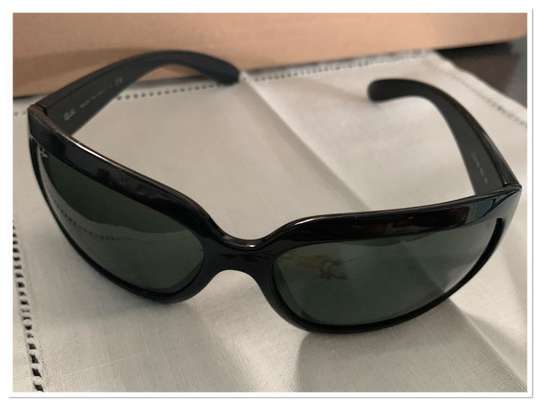 Ray-Ban - RB4102