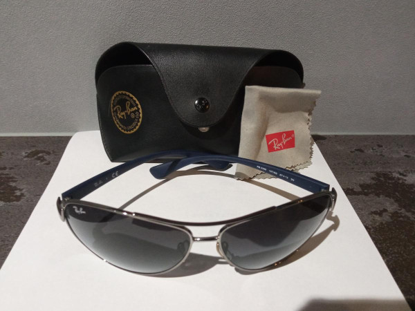 Ray-Ban RB3386