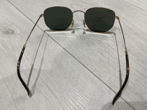 Ray-Ban - RB3548