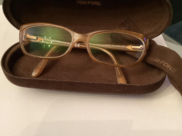 Tom Ford - TF5230