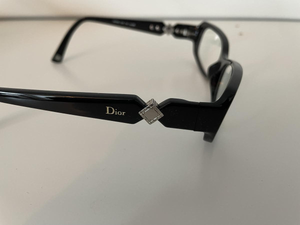DIOR CD3199 D28 135