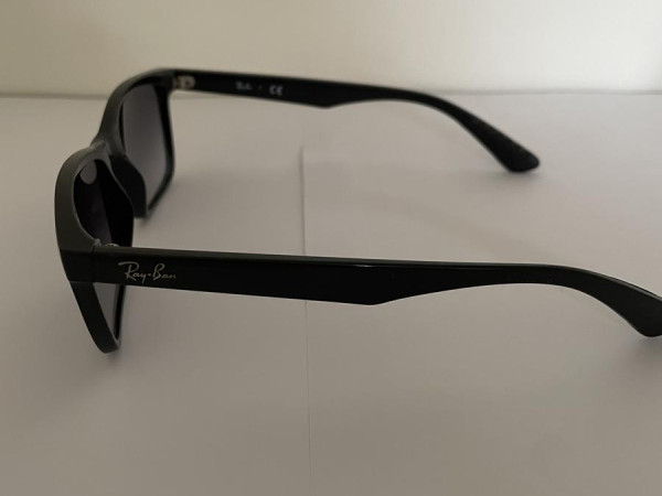 Ray ban ref RB7025