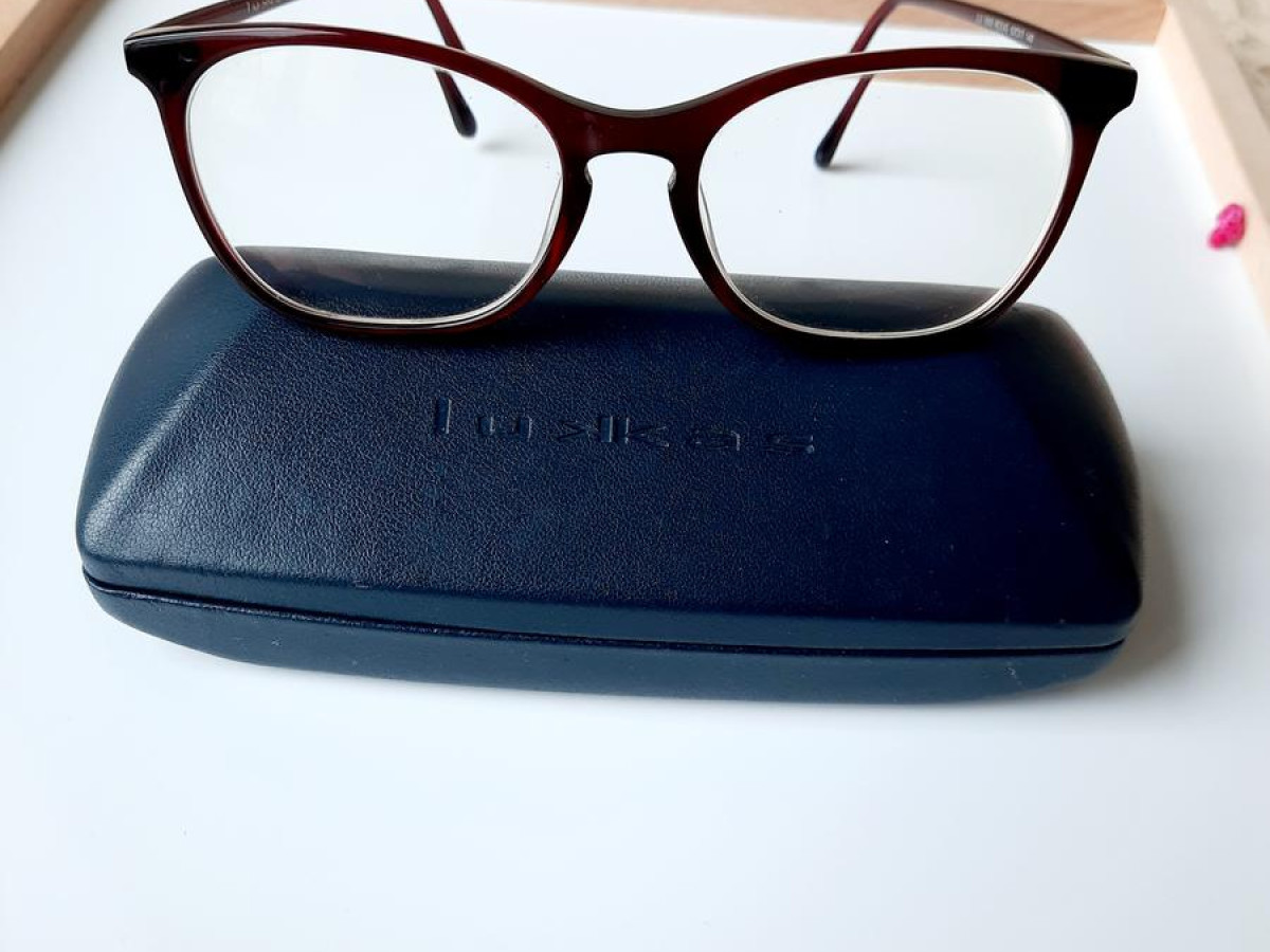 Lukkas LU 1603 rouge