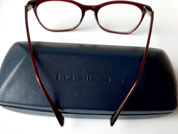 Lukkas LU 1603 rouge