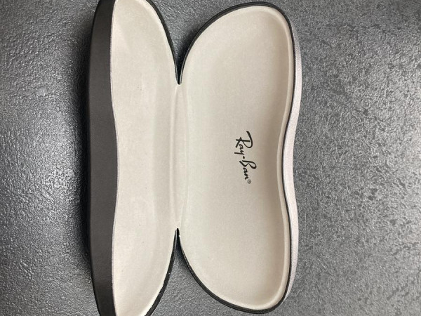 Ray ban RB4147