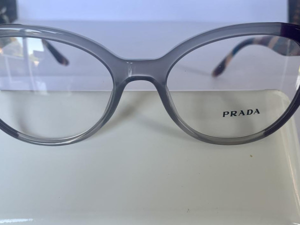 Cheap second hand Prada glasses avant garde style at low prices Seecly 12