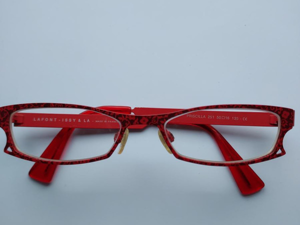 Laffont - 251 50 16 135