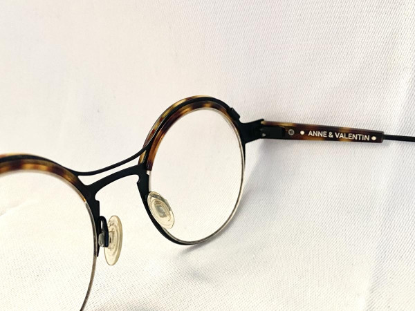 Anne & Valentin - goodycaster 8A18