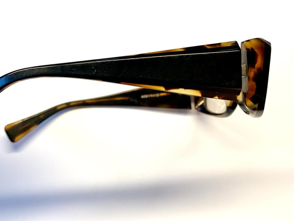 ALAIN MIKLI A0511-15