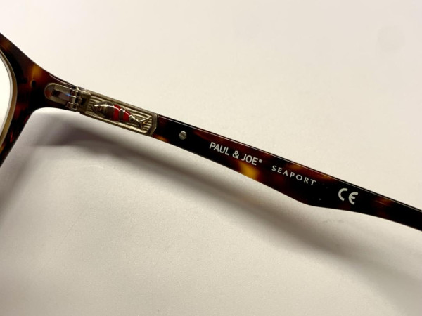 PAUL & JOe - CORAIL13 E135