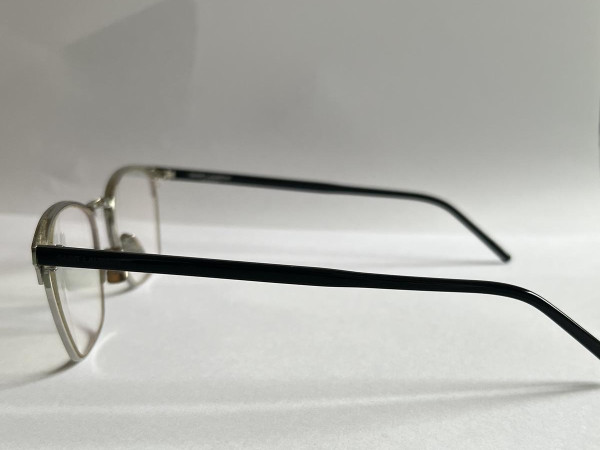 Yves Saint-Laurent - SL224