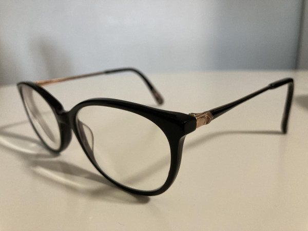 AMEYA (ADR 512 C01 135)