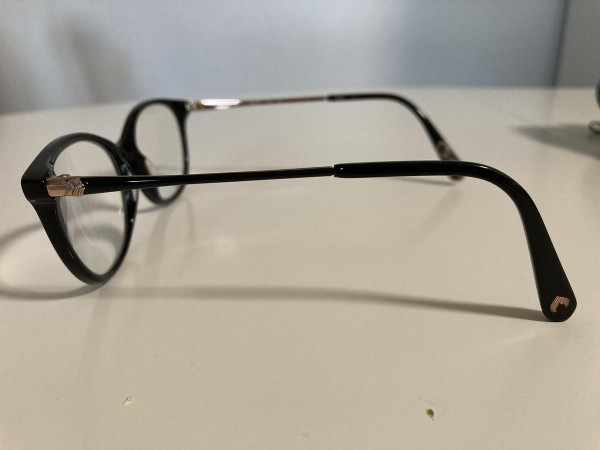 AMEYA (ADR 512 C01 135)