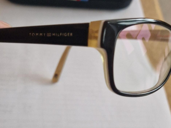 tommy hilfiger - th1018