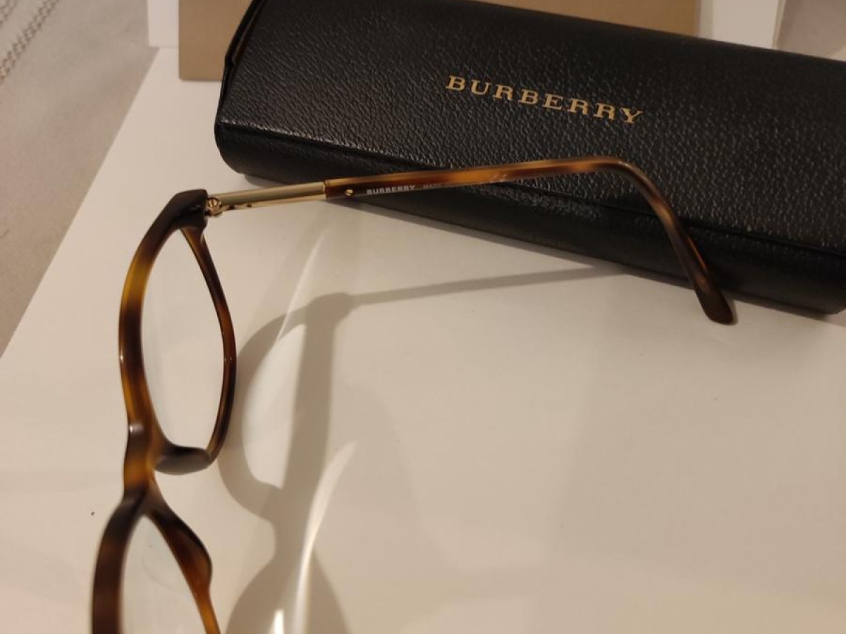 Burberry - B2128
