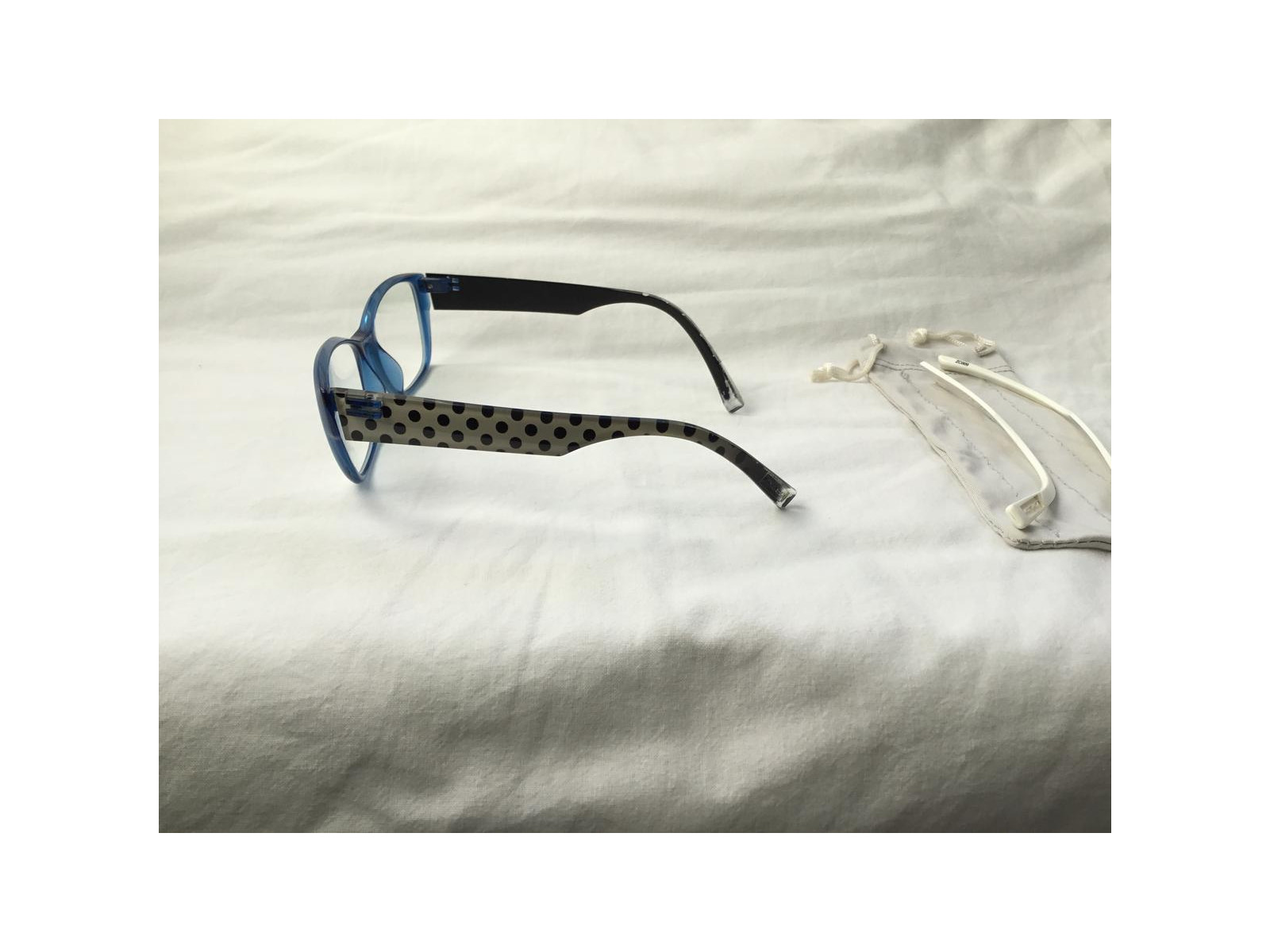 Monture Lunette Dilem Branches De Lunettes Interchangeables Lunettes De Vue  Dilem 1SE 44 Bleu Bleu Femme