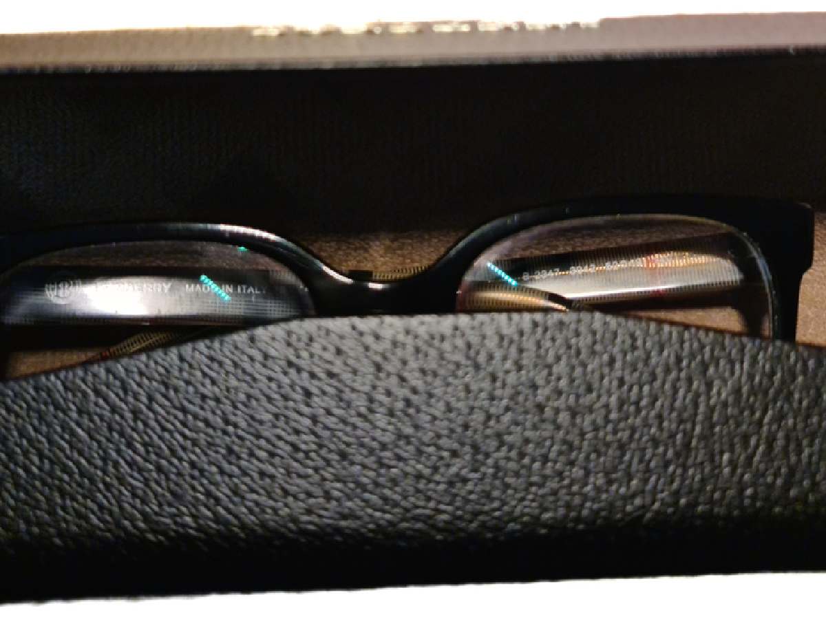 Burberry - B2347 3942